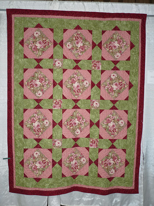 D16 Marilyn Martin Bouquets of Roses
