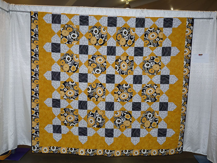 E3 Lynette Lishman Savannah's Quilt
