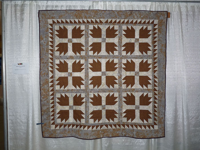 F25 Dee Johnson Yogi Bear & Boo Boo's Beloved Quilt